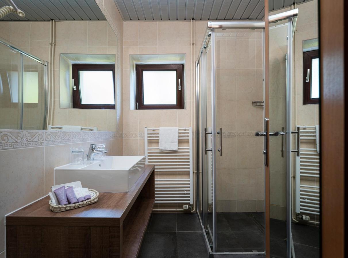 Hotel Flores Poreč Extérieur photo