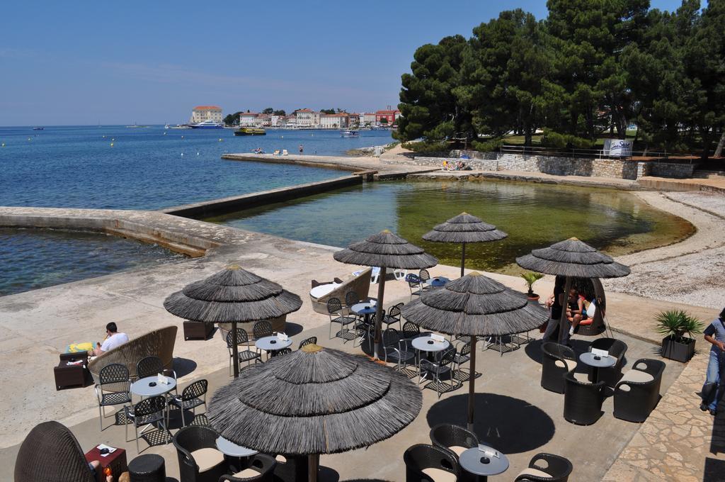 Hotel Flores Poreč Extérieur photo